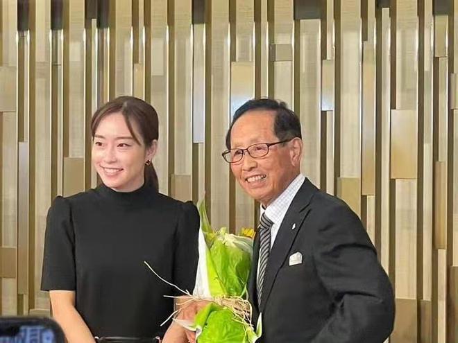 黄晓明新恋情浮出水面