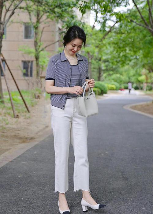 假如生活欺骗 假如生活欺骗了你不必悲伤不必气愤