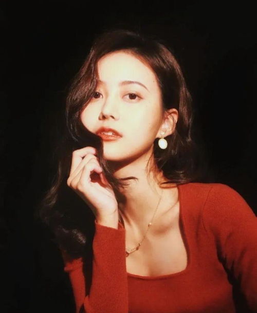 张杰突然立起的尴尬瞬间 张杰突然立起的尴尬瞬间