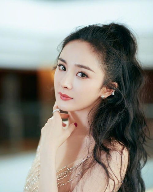明星的半身照 明星的半身照怎么拍 明星的半身照 明星的半身照怎么拍
