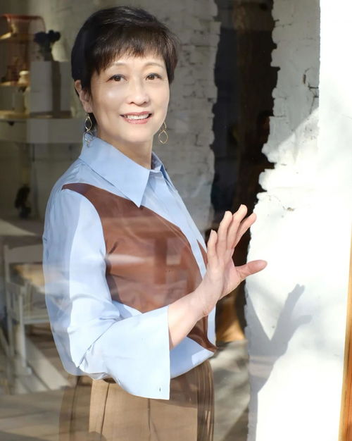 关凌为什么管梁天叫二叔