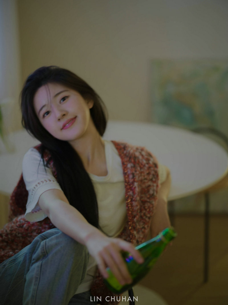 东南亚女明星素颜高清近照